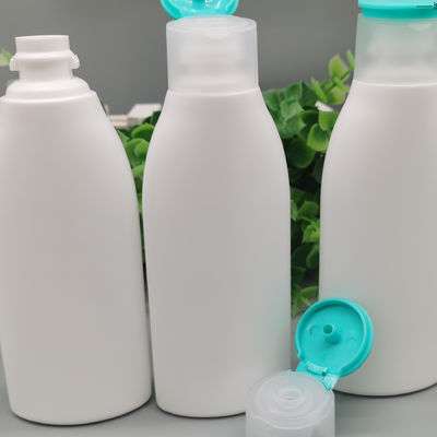 la lotion 120ml en plastique met les conteneurs en bouteille cosmétiques de polypropylène de 150mm